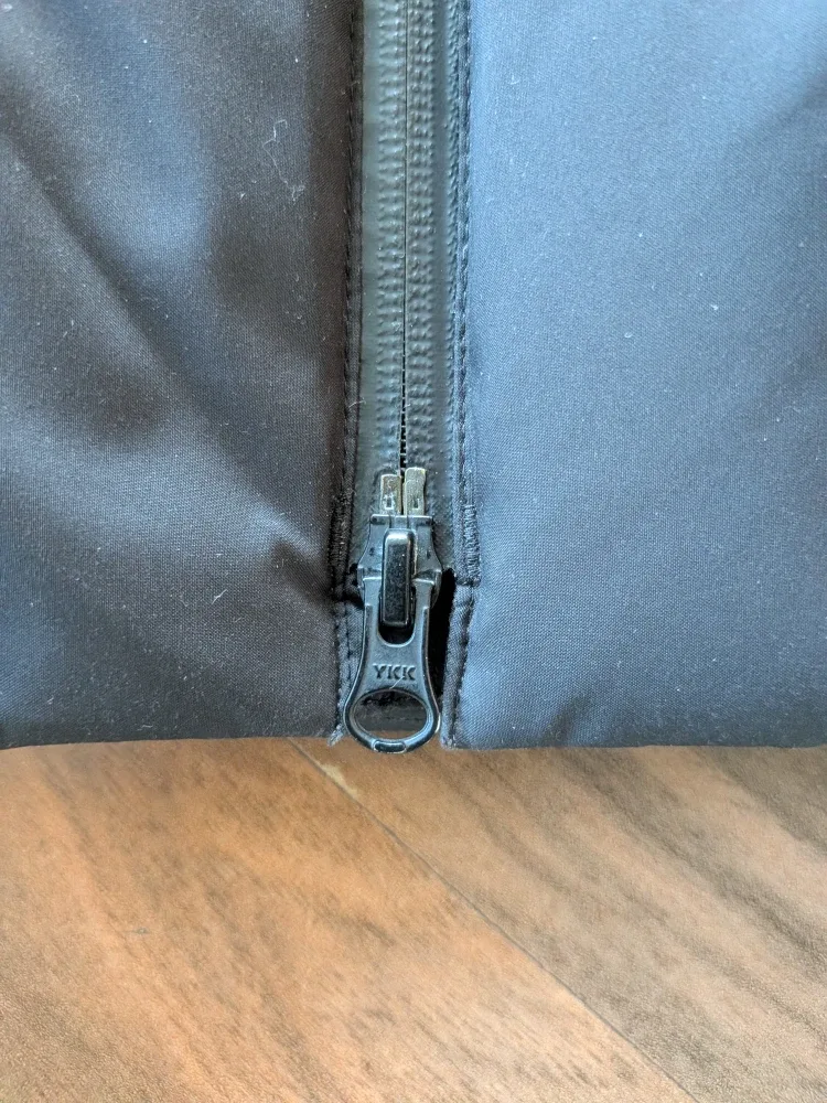 Patagonia Down Jacket - Size S image indicator(5)