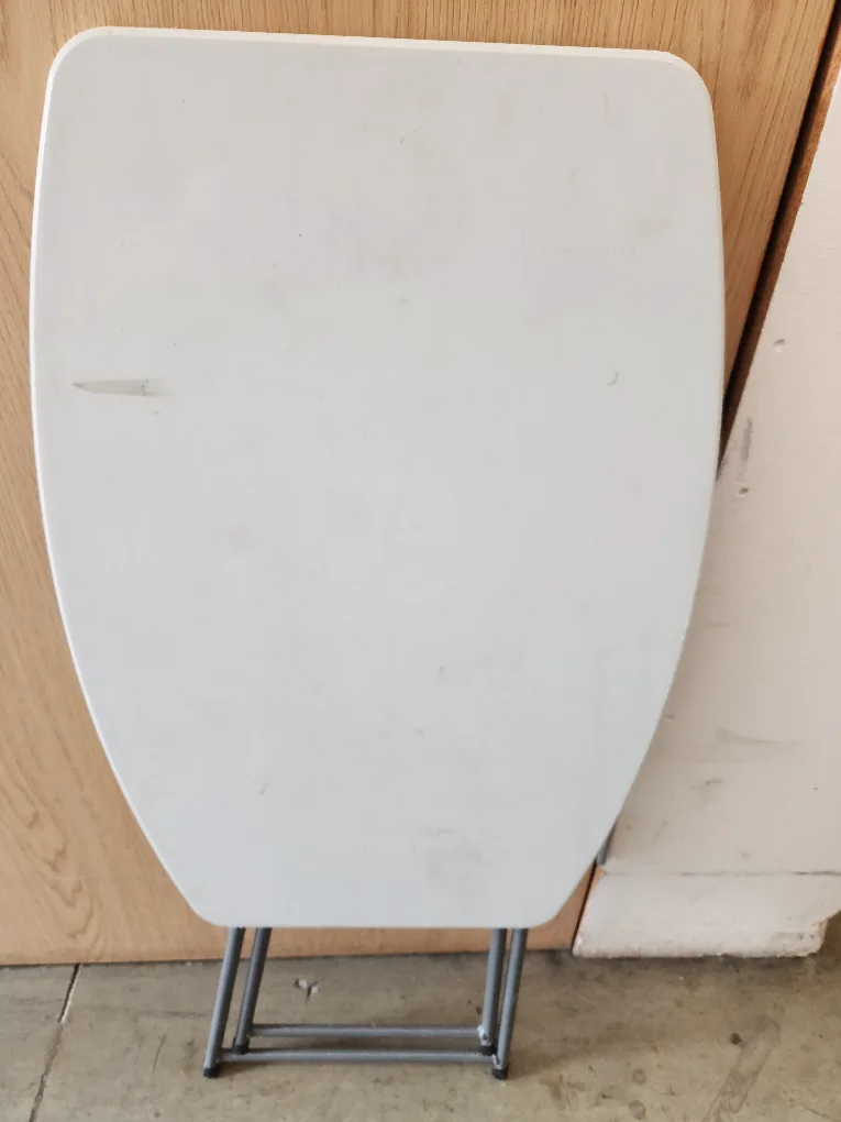 Folding Table - White image indicator(4)