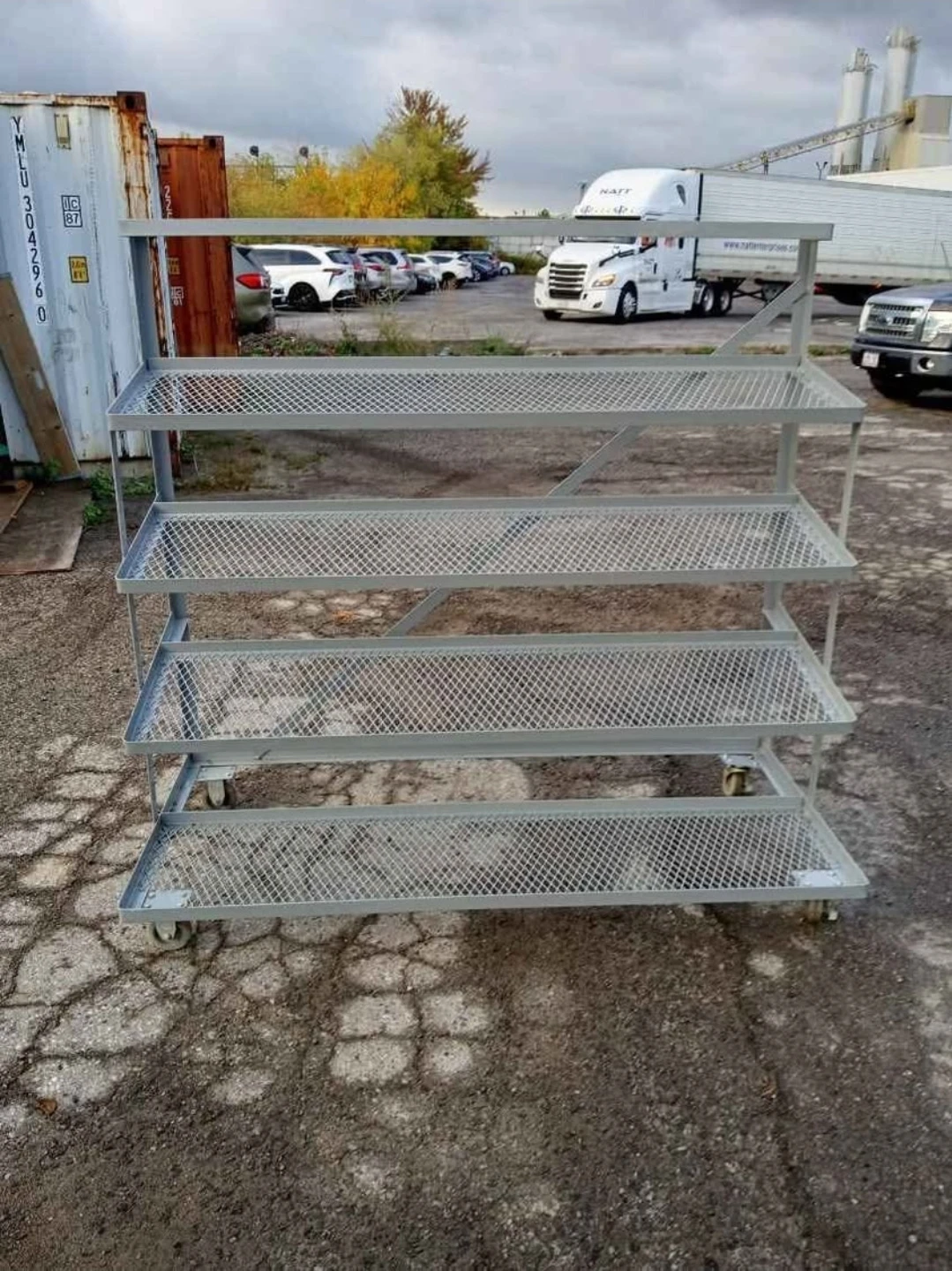 Metal Rolling Rack - 4 Tier Shelf Unit