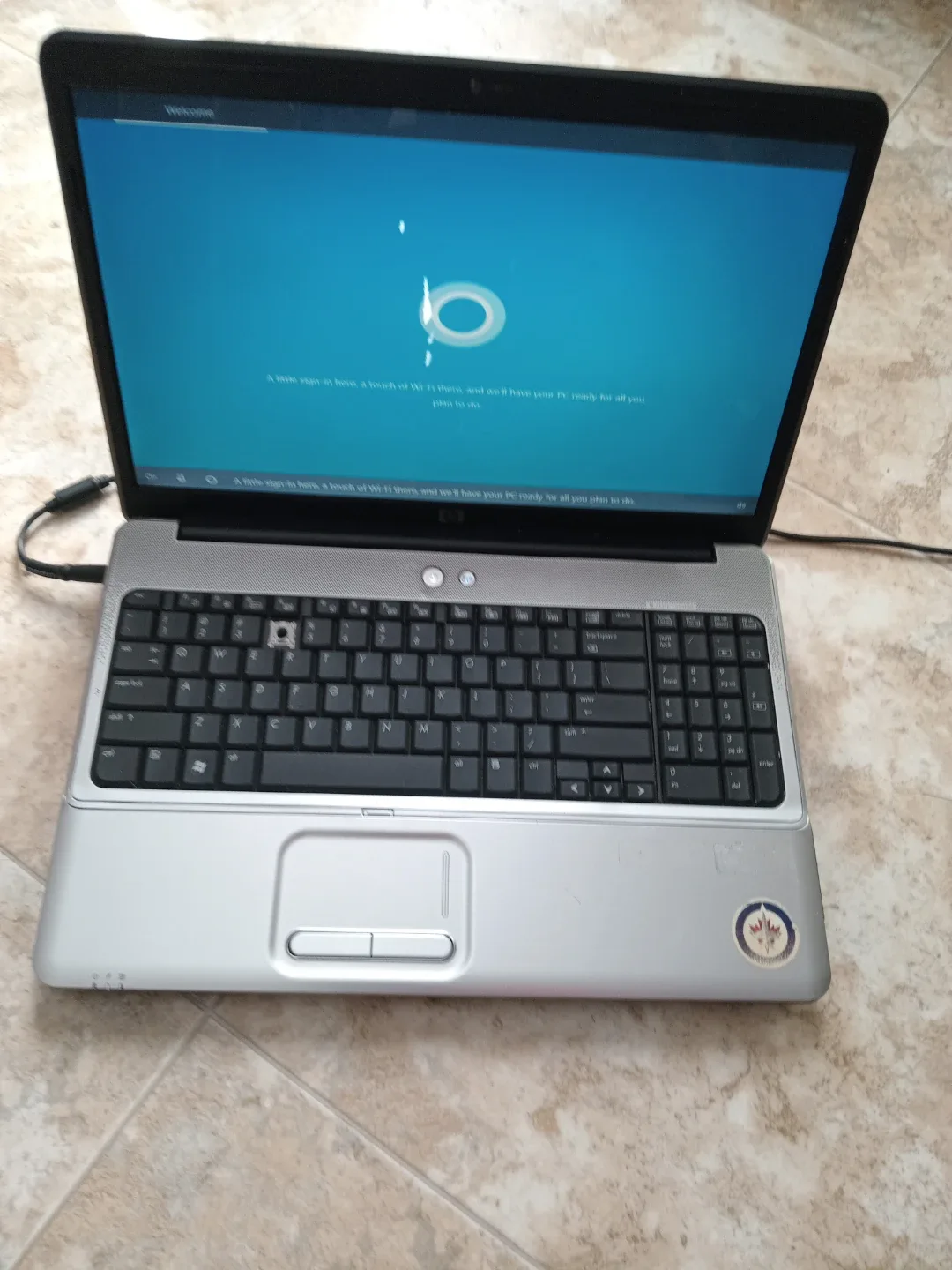 Windows 10 Dell & HP Laptops image indicator(3)