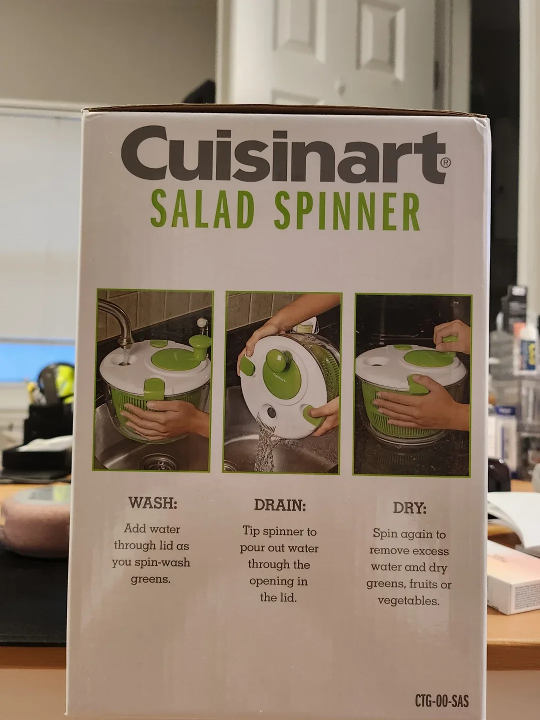 Cuisinart Salad Spinner - Like New! image indicator(2)