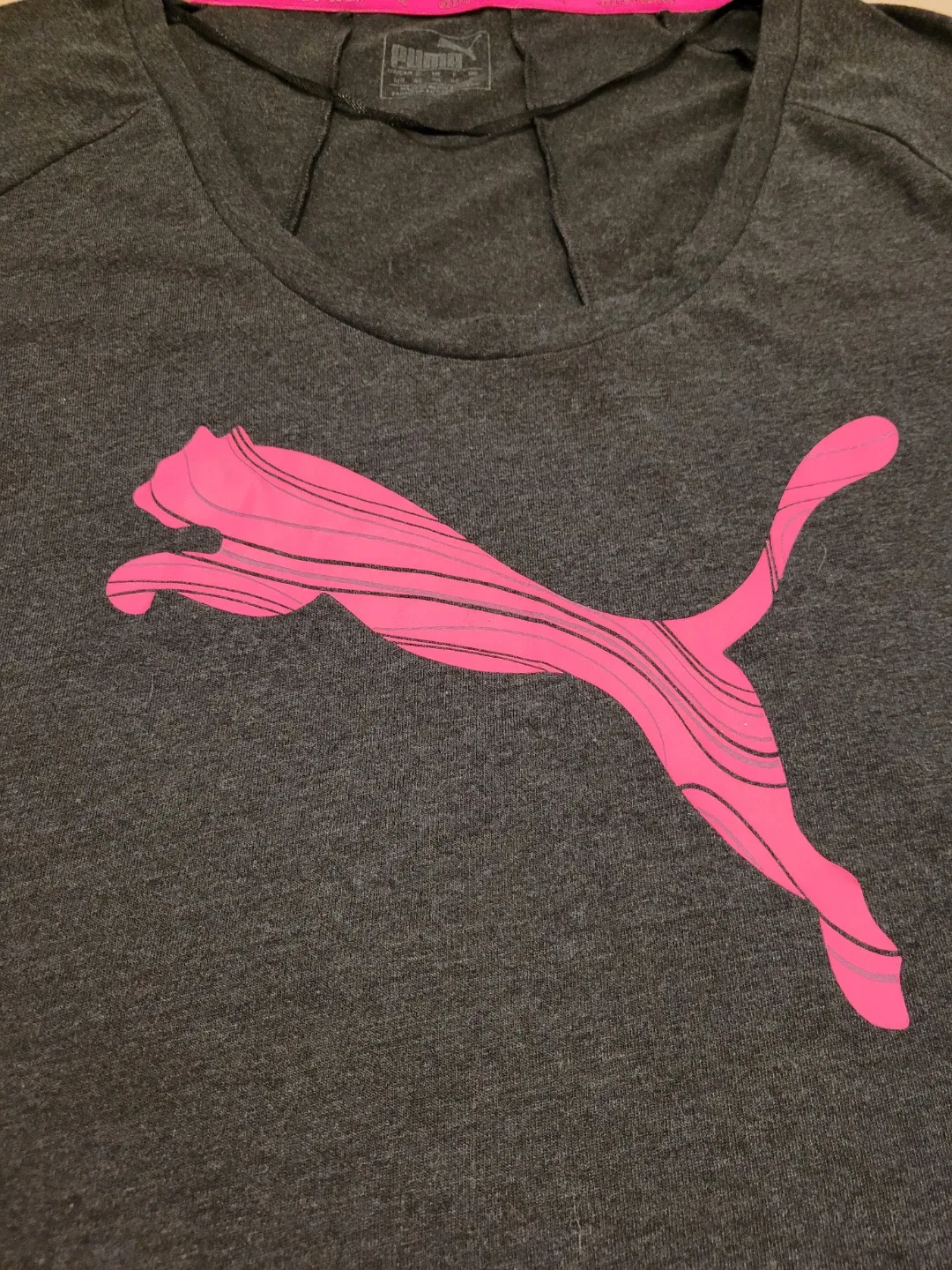 Puma Gray T-Shirt Womens Size L image indicator(2)