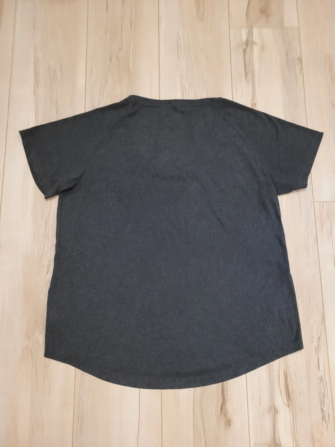 Puma Gray T-Shirt Womens Size L image indicator(4)