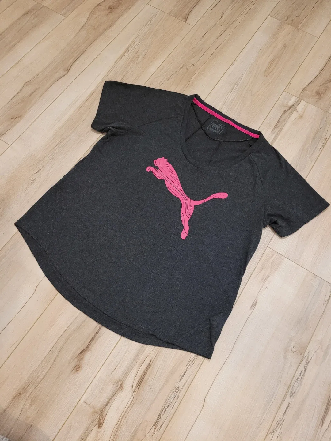 Puma Gray T-Shirt Womens Size L image indicator(5)