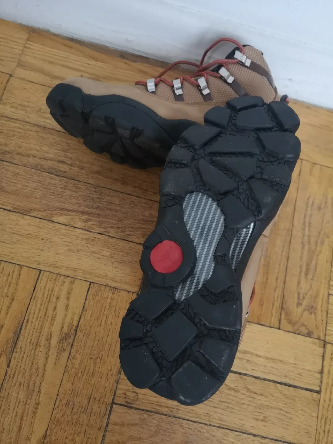 Jordan Boots image indicator(4)