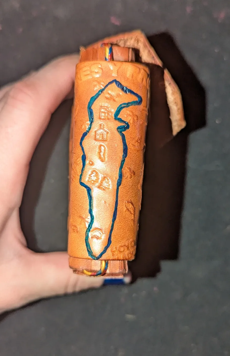 Handmade Leather Cigarette Case - Colombia image indicator(3)