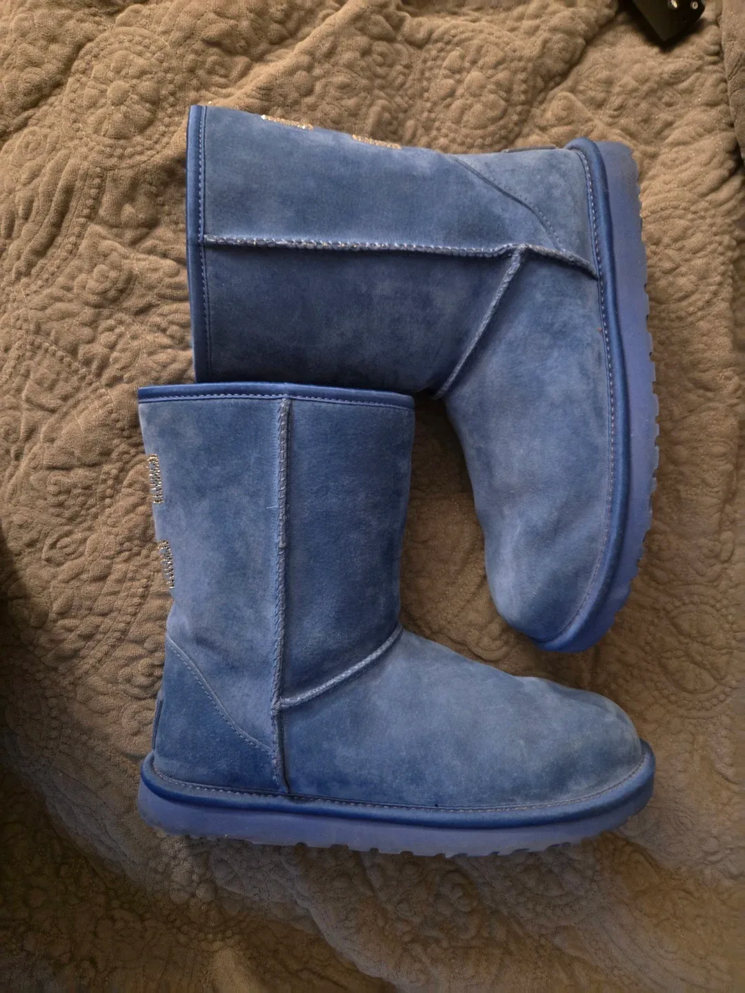 UGG Blue Boots with Bows image indicator(3)