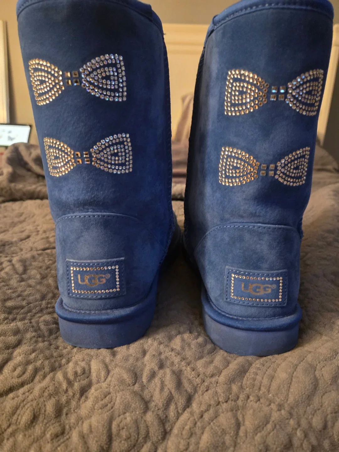 UGG Blue Boots with Bows image indicator(4)