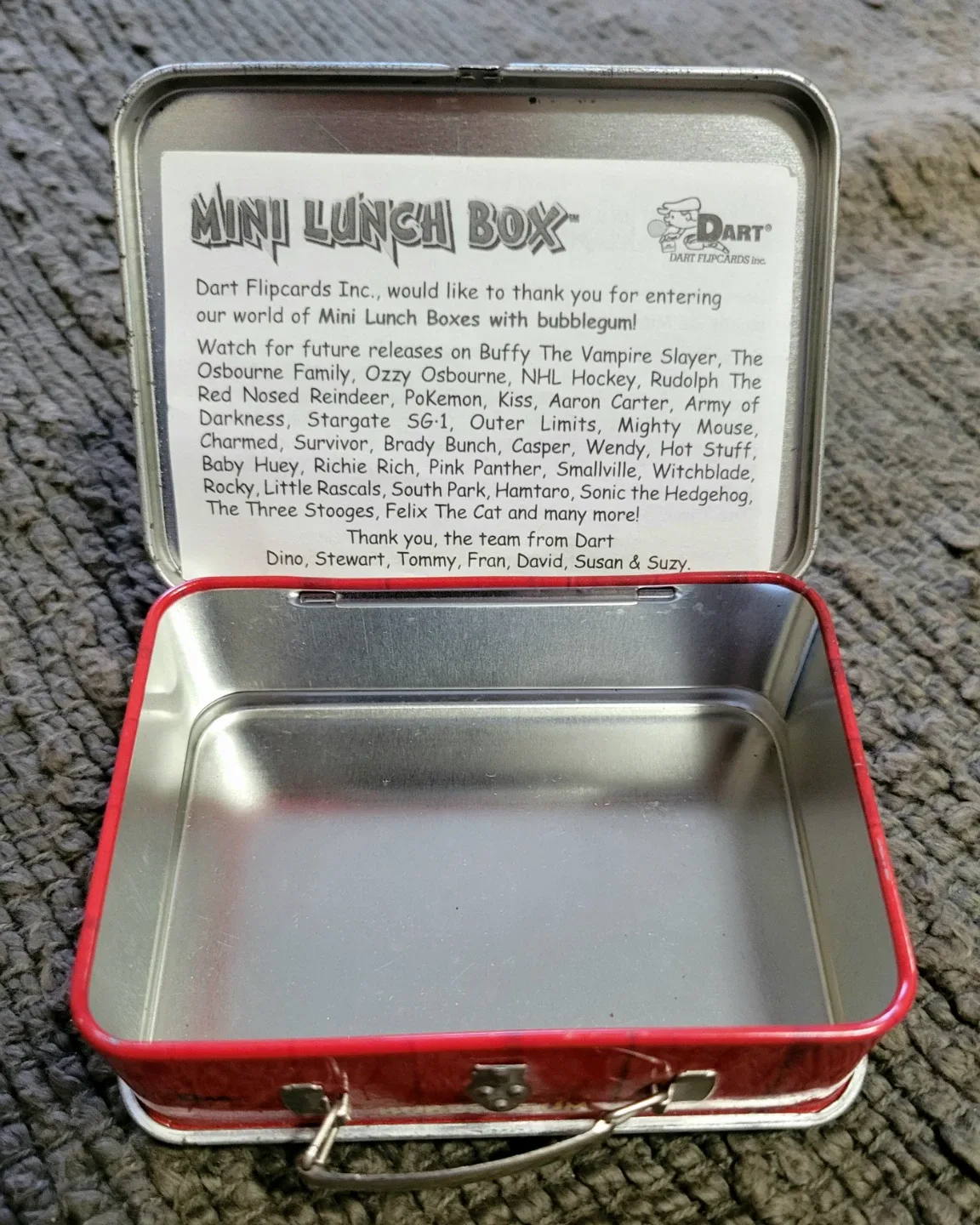 The Osbourne Family Metal Mini Lunch Box image indicator(3)