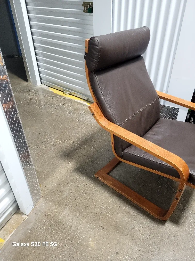 Brown Leather Armchair image indicator(2)