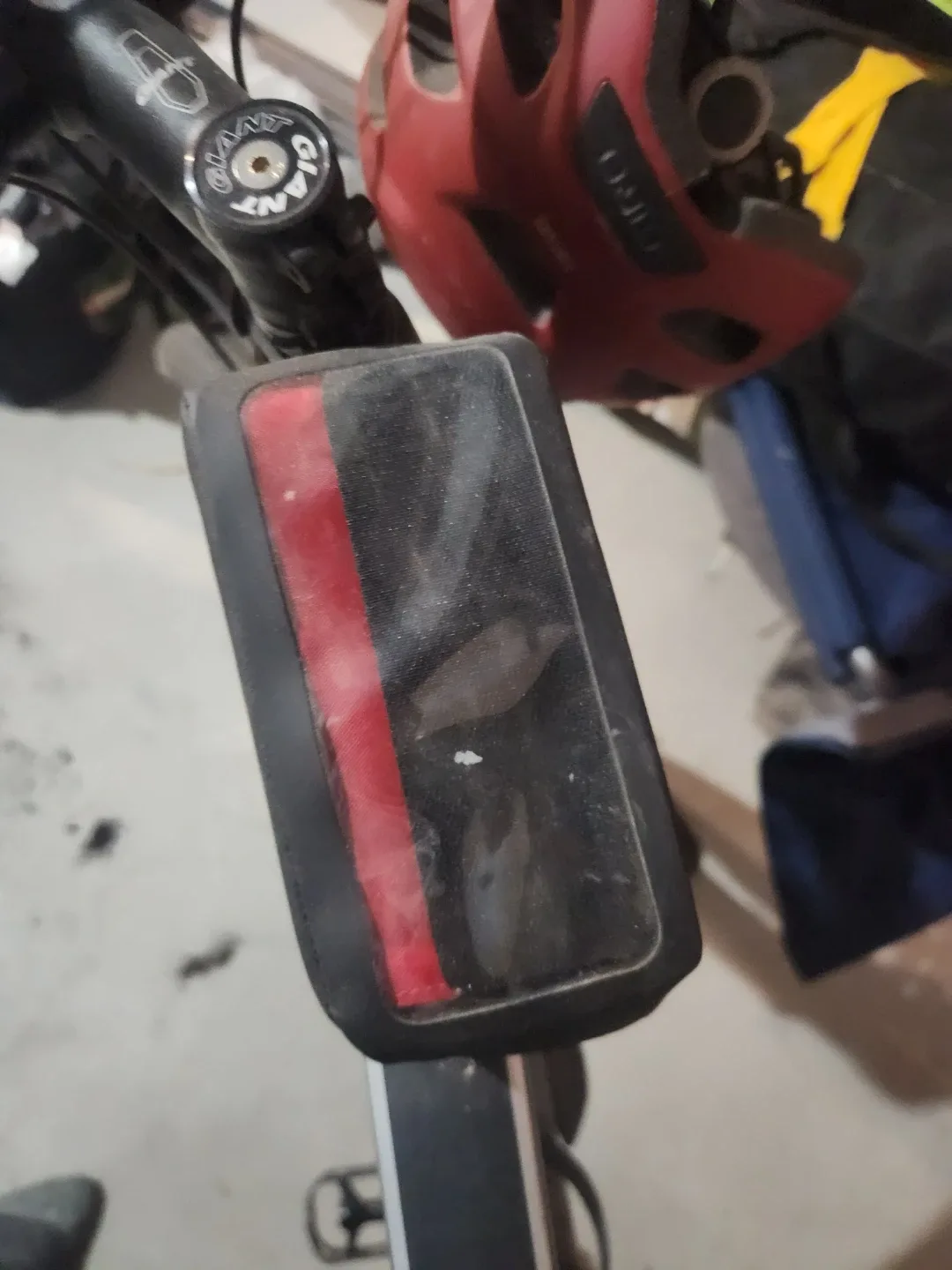 Giant City/Trekking Bike - Size M image indicator(5)