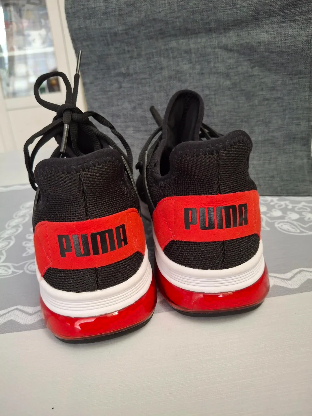 Puma Black & Red Sneakers image indicator(2)