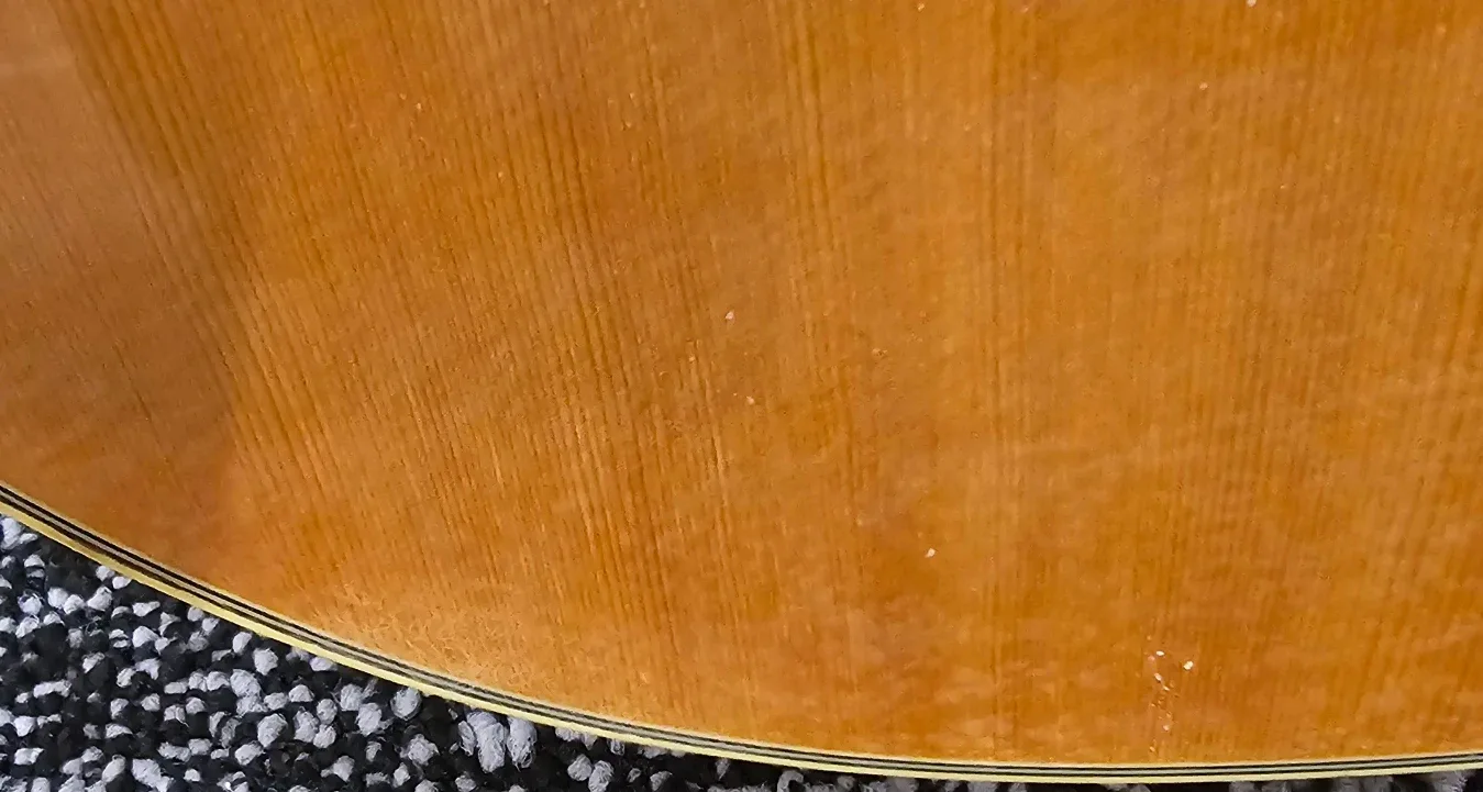 Ovation Celebrity CC 01 acoustic guitar image indicator(4)