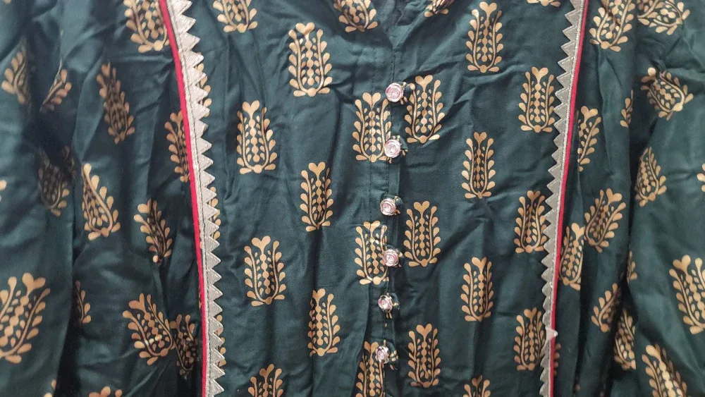 New long shirt The House of Syed Green Dress - Size XL image indicator(3)