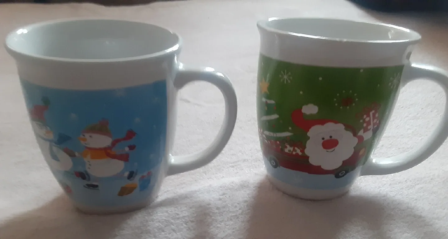 Christmas Theme Mugs - Set of 2 image indicator(2)