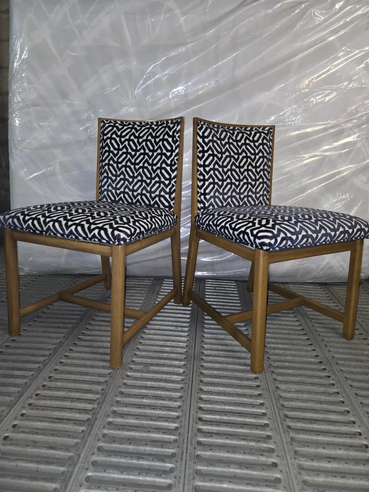 Set of 2 Dining Chairs