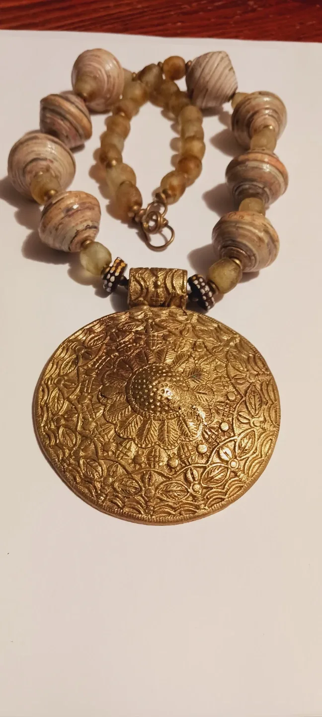 Beautiful Unique Statement Necklace thumbnail