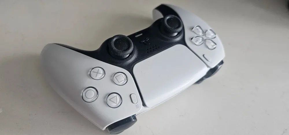 Ps5 controller with upgraded TMR joysticks
