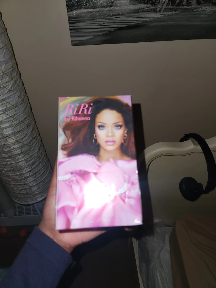 RiRi by Rihanna Perfume - photo 2