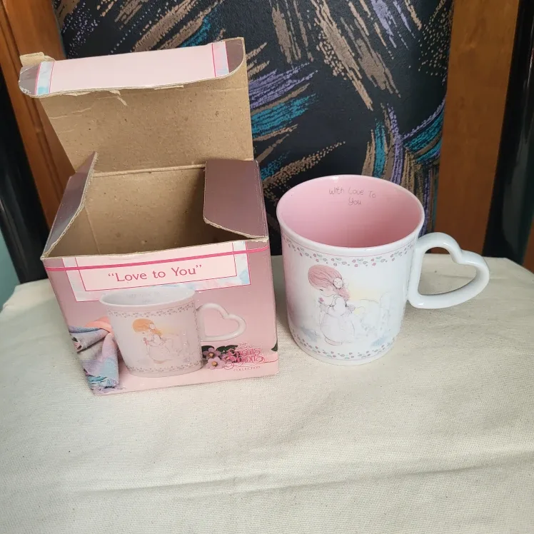 Precious Moments "Love to You" Mug with Box image indicator(6)