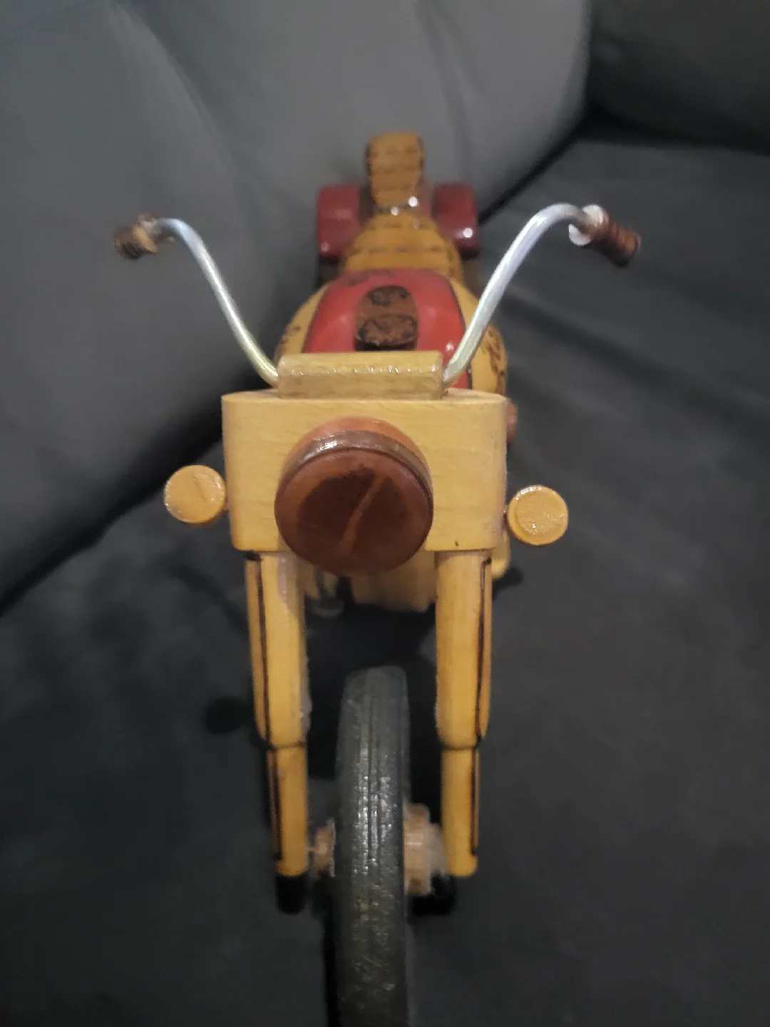 Harley-Davidson Wooden Motorcycle Model image indicator(4)