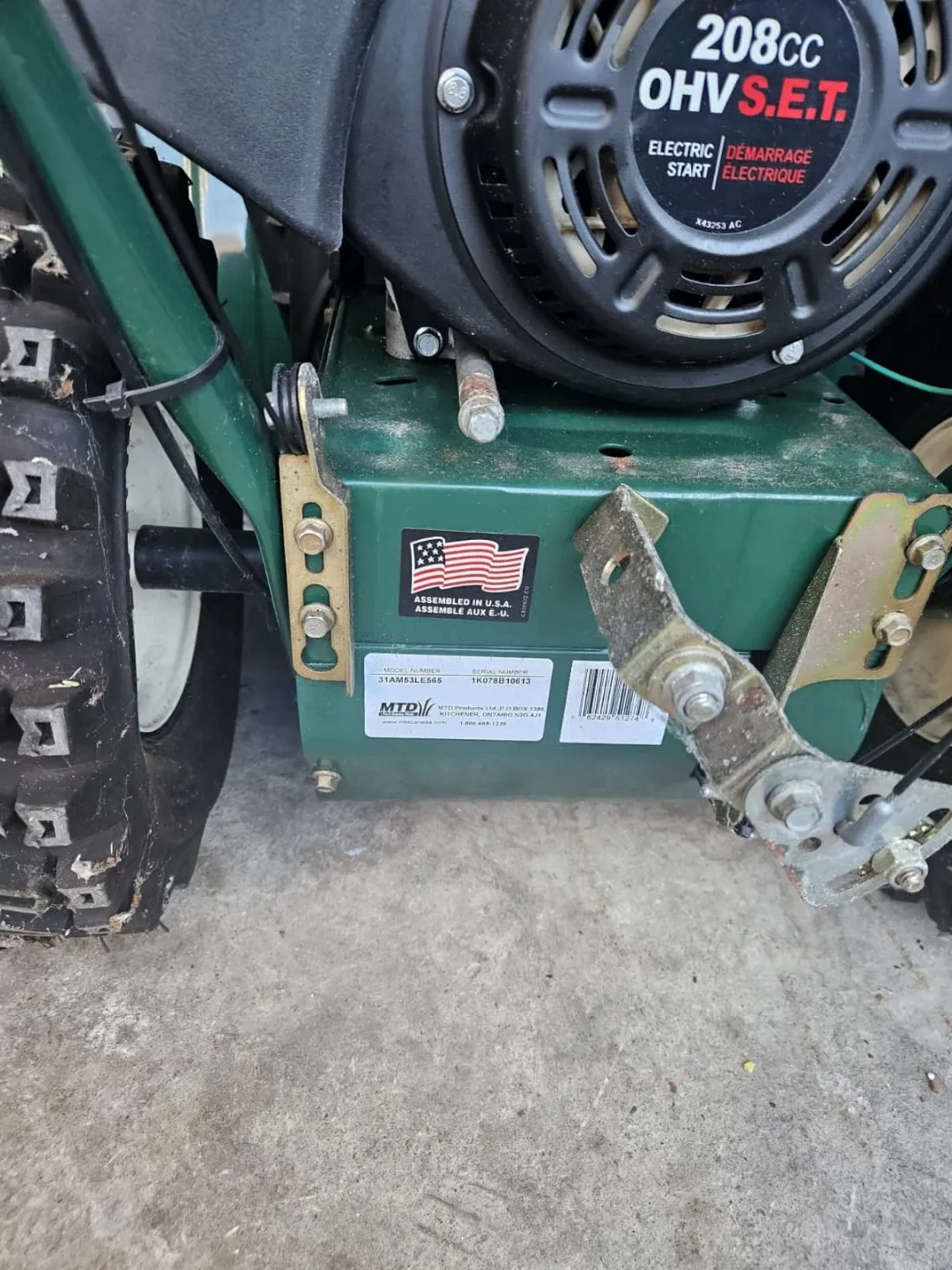 (Updated) Powerful Snow blower! For excellent price! image indicator(6)