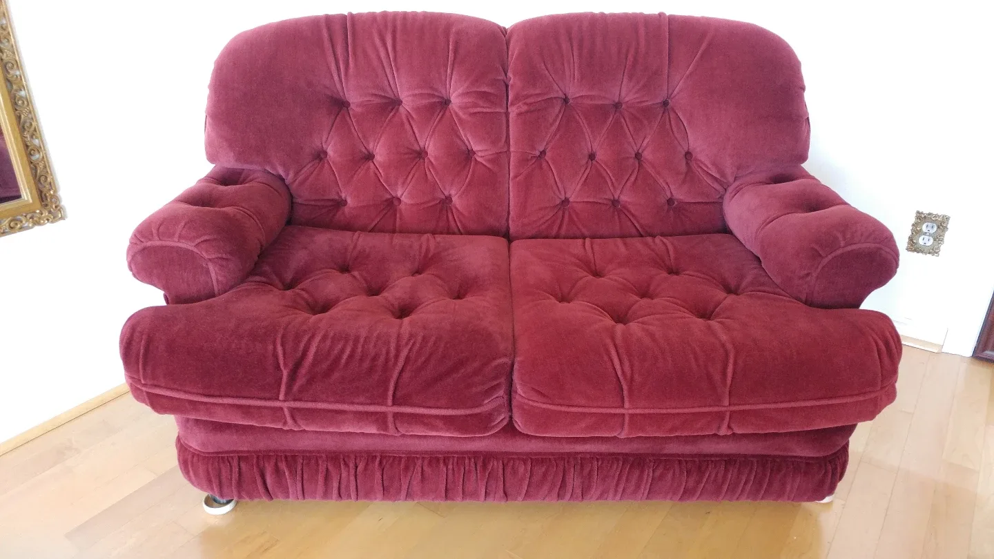 Burgundy Velvet Sofa Set - 3 Pieces image indicator(3)