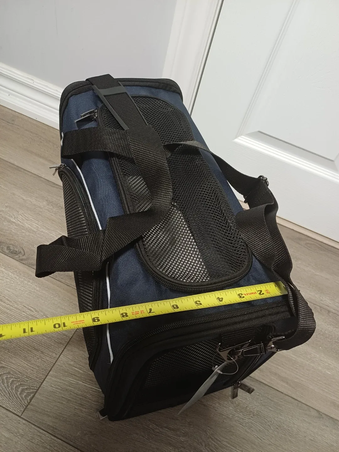 Navy Blue Pet Carrier - 17x11x11 inches image indicator(2)