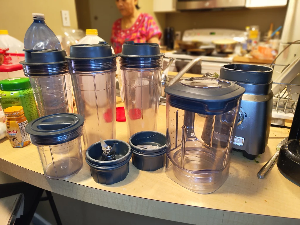 Cuisinart Compact Portable Blender and smoothie maker