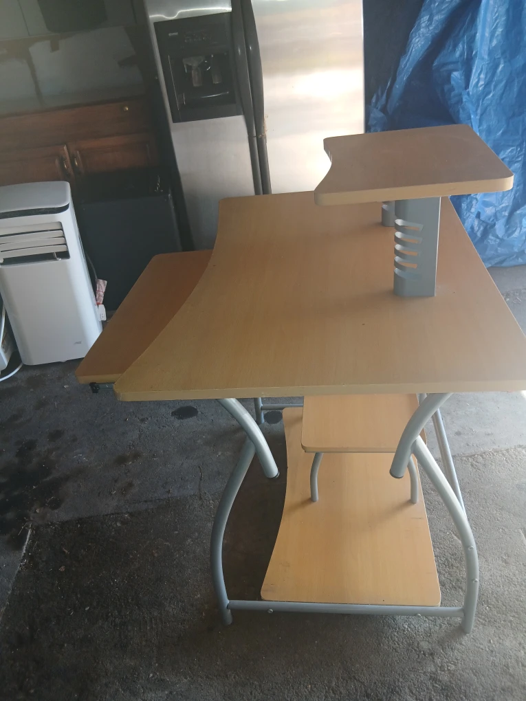 Computer Desk with Keyboard Tray - photo 2