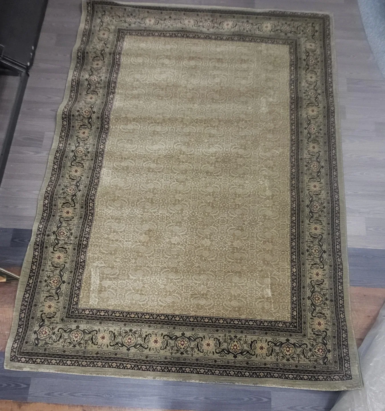 Stevens Omni Rugs Imperial Crown Rug 200x285