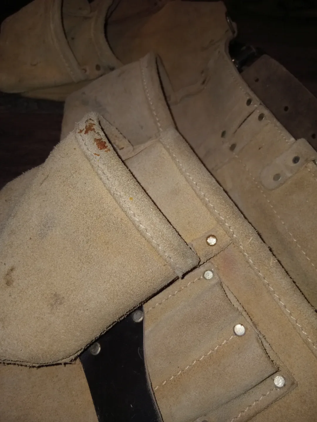 Genuine Leather Tool Belt. image indicator(3)