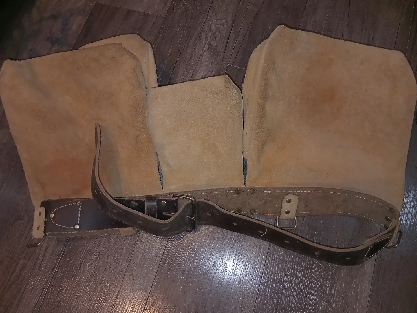 Genuine Leather Tool Belt. image indicator(4)