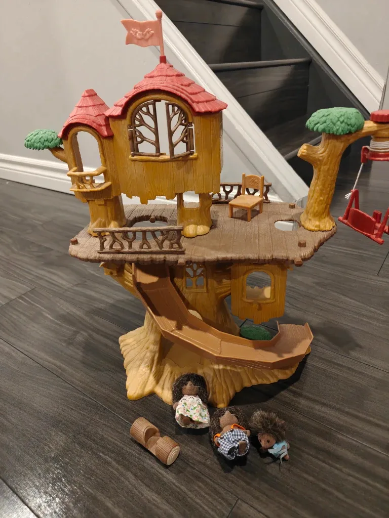 Calico Critters Adventure Treehouse