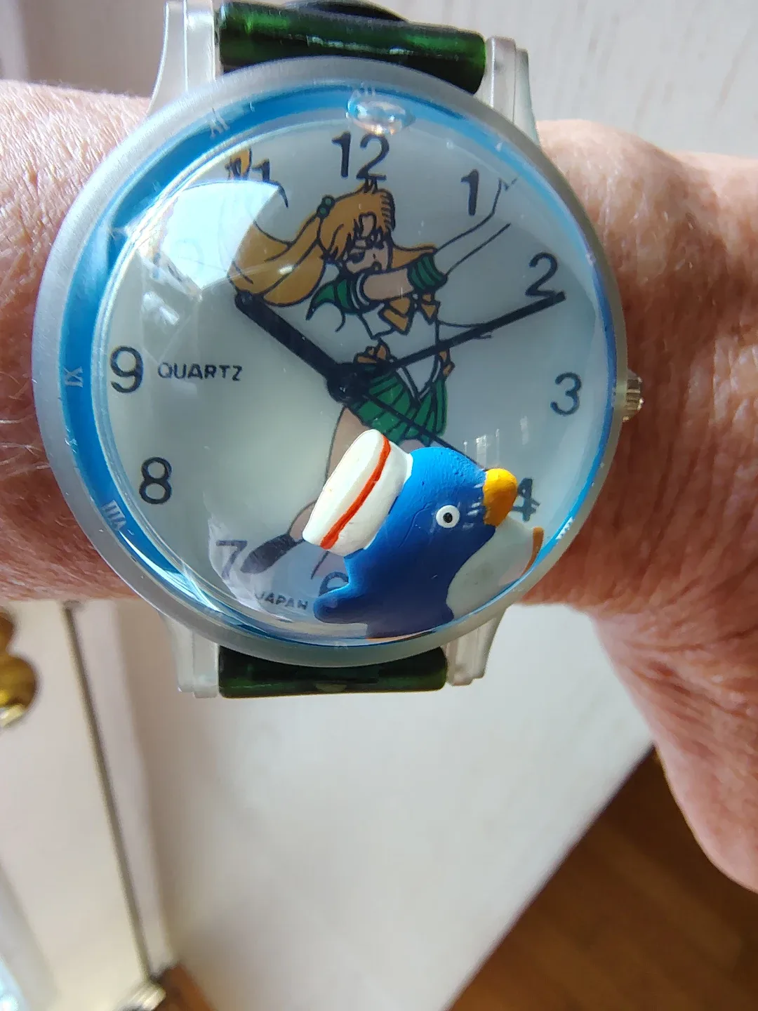 Rare Vintage Sailor Moon Watch + Figurines image indicator(2)