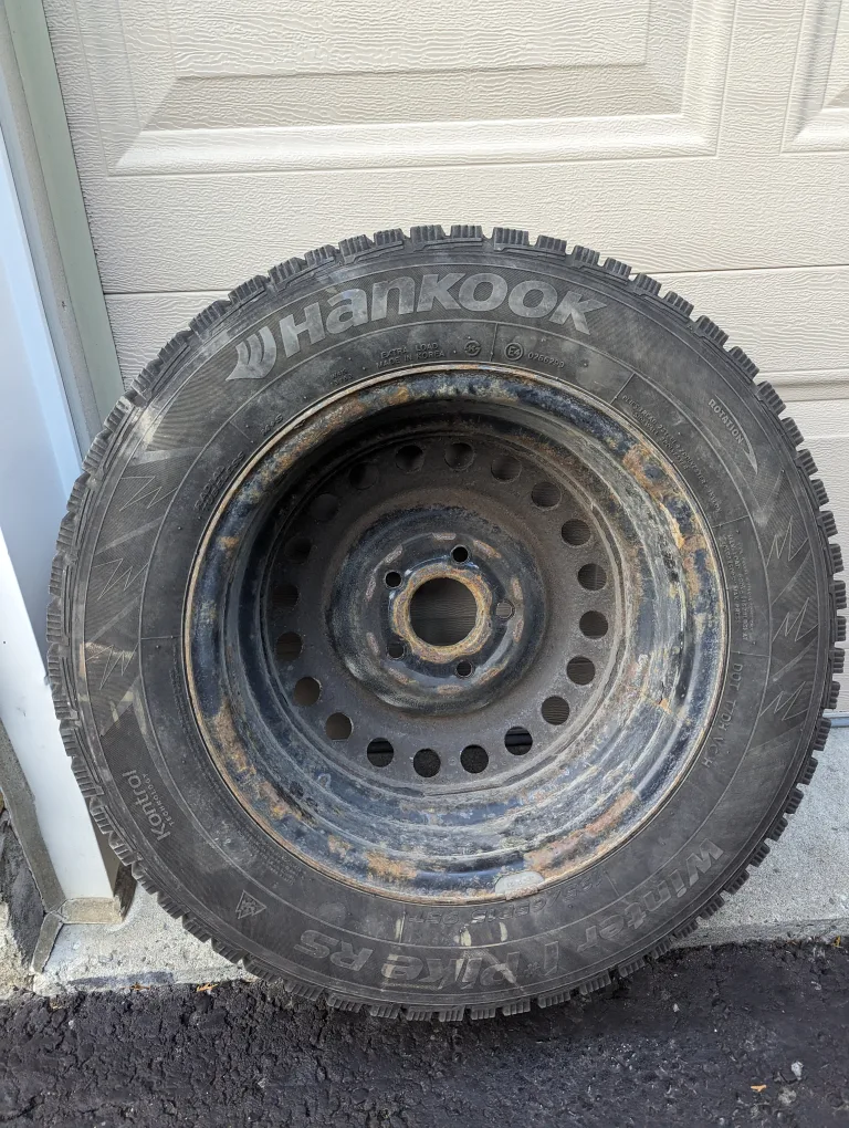 Hankook Winter Tire image indicator(3)