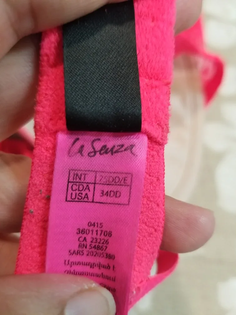 Slightly Used - La Senza Pink Lace Bra - Size 34DD image indicator(4)