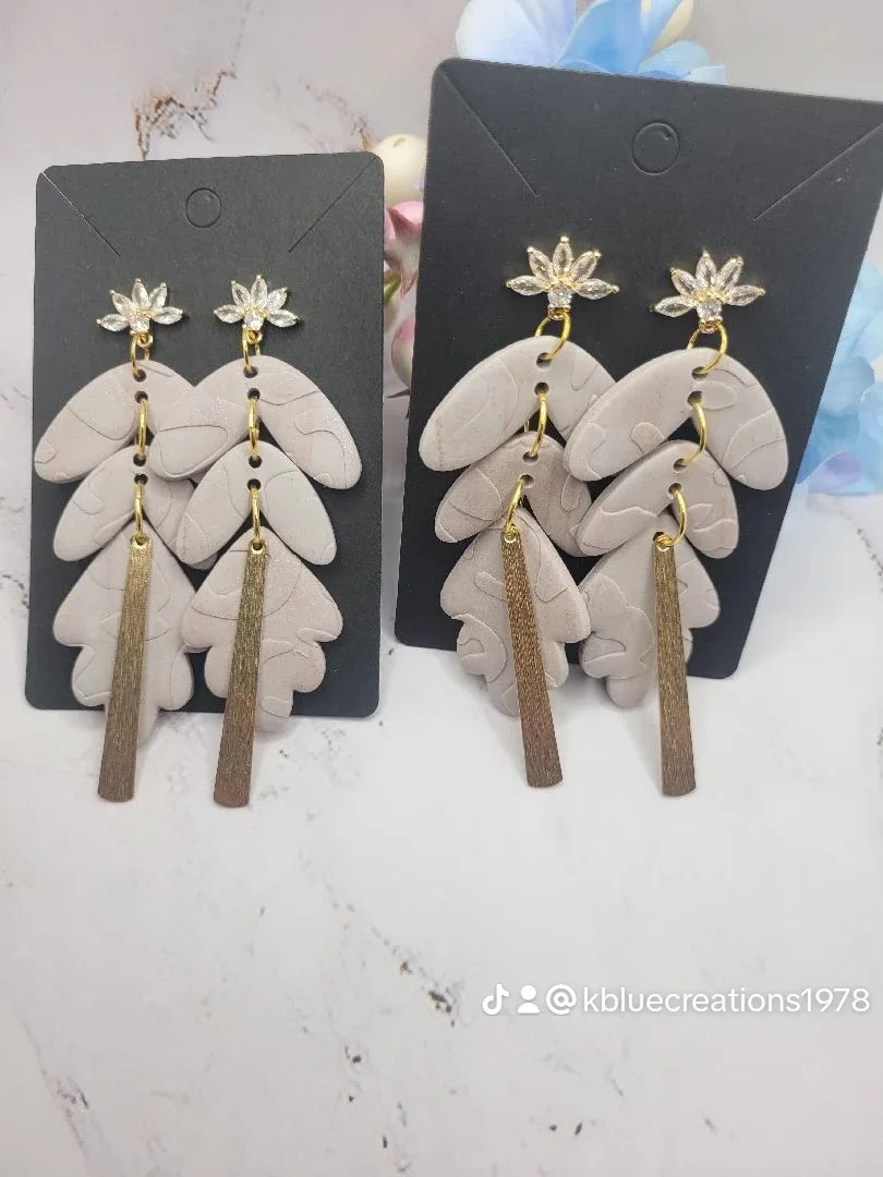 Handmade Polymer Clay Earrings image indicator(8)