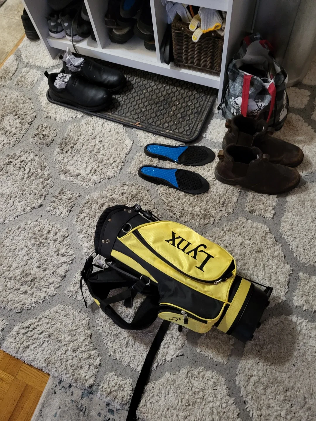 Lynx Golf Bag - Yellow & Black thumbnail