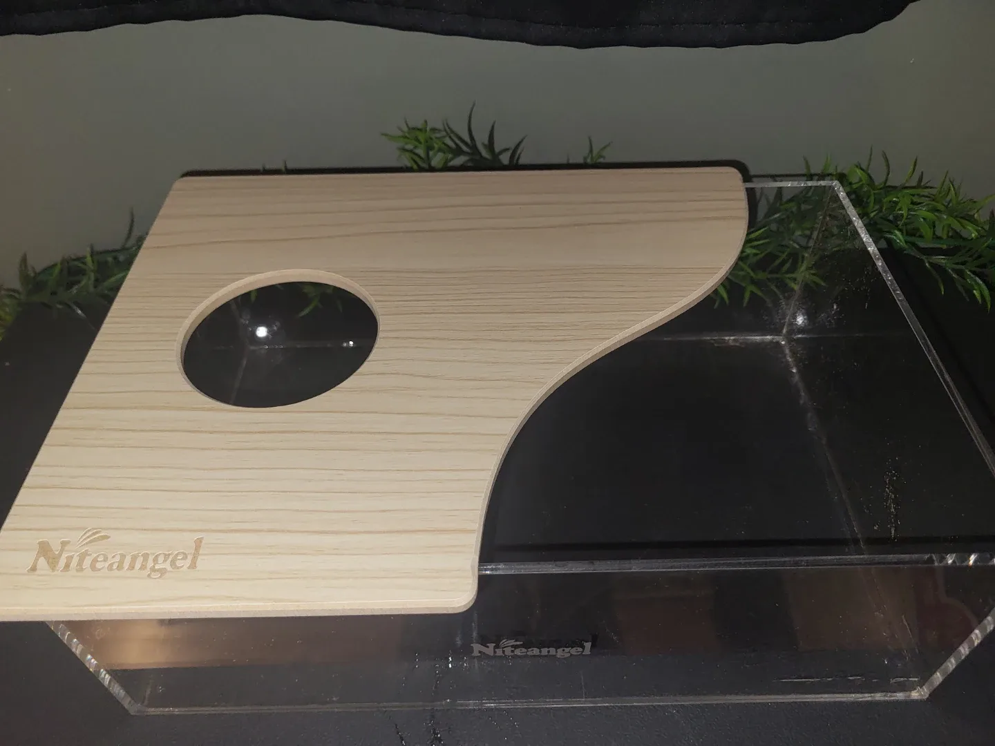 Niteangel Rectangle Sand Bath for Hamster image indicator(2)