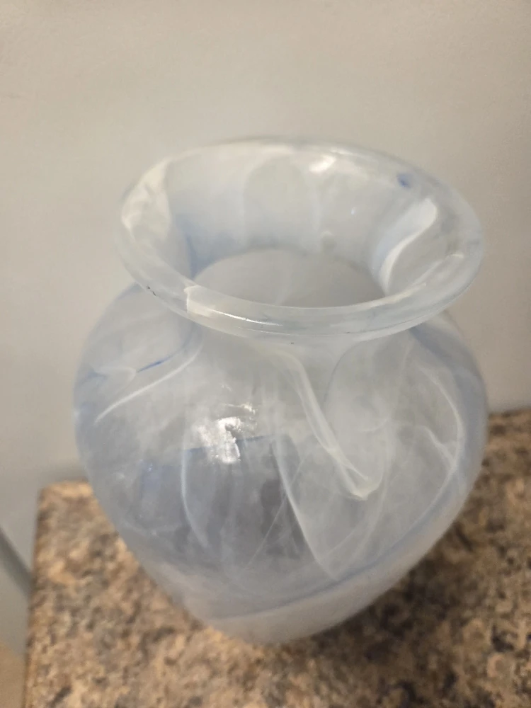 White & Blue Swirl Glass Vase - photo 2