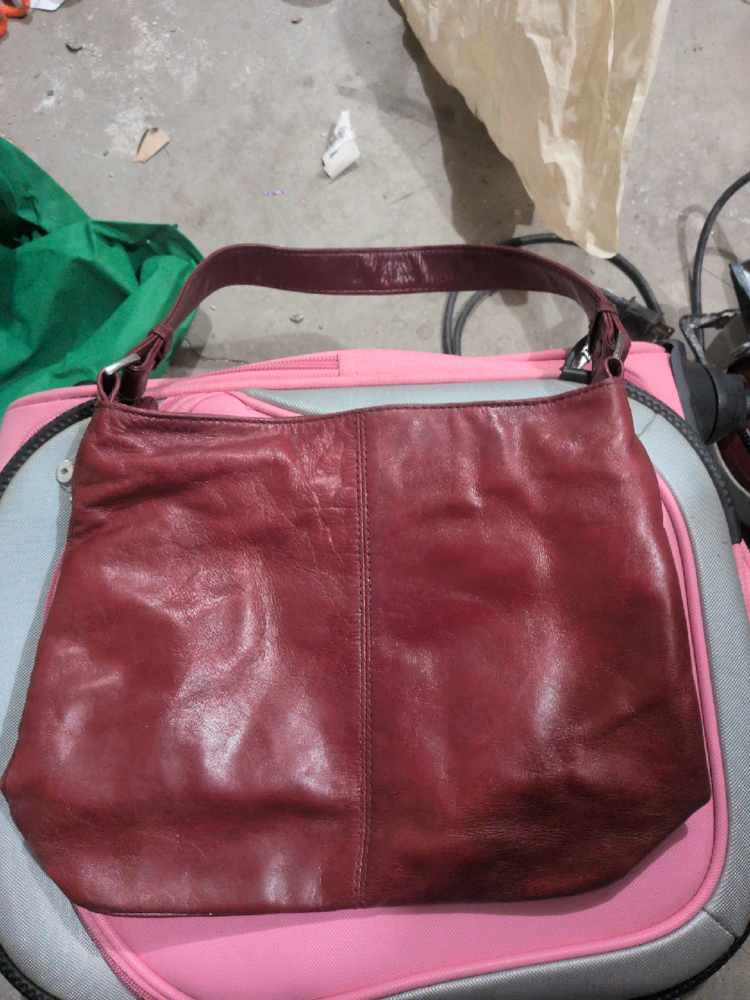 Sereta Leather Handbag - photo 3