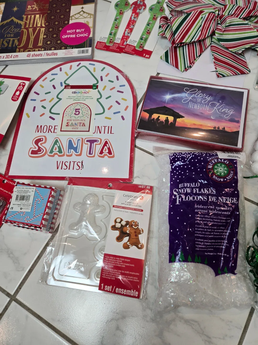 Christmas decor and craft lot image indicator(2)