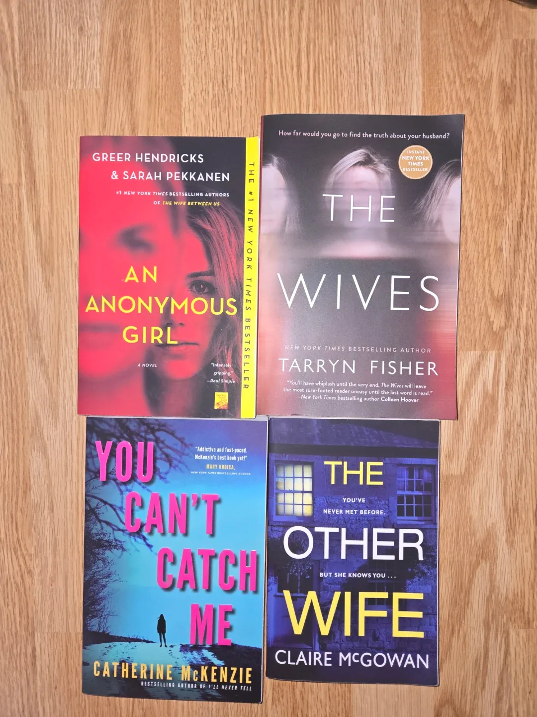 Assorted paperback books and hardcover books image indicator(6)