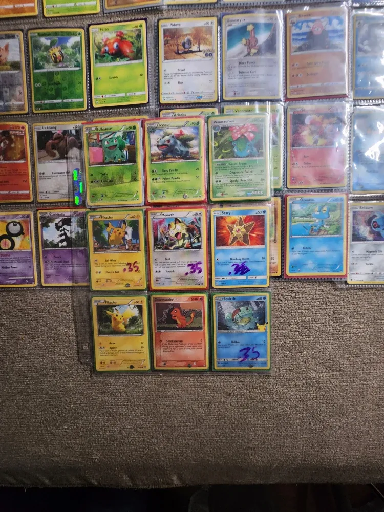 Assorted Pokemon Trading Cards image indicator(2)