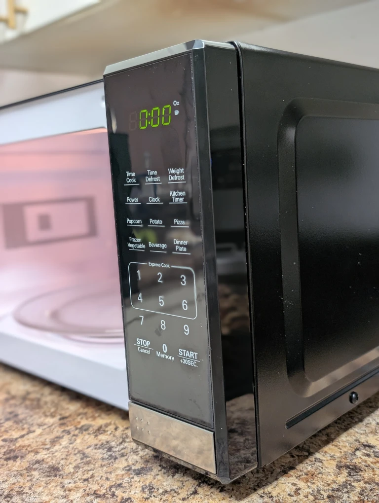 Master Chef EM720CL7 Microwave Oven - photo 3