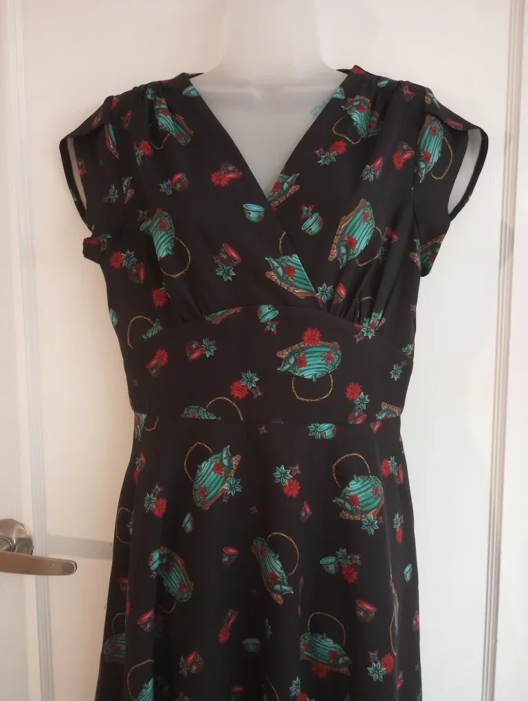 NWOT Voodoo Vixen Pin-Up Rockabilly Dress image indicator(2)