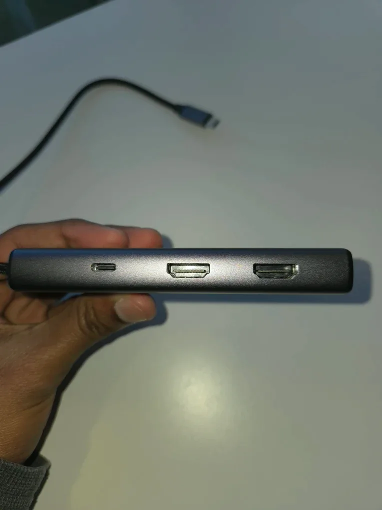 UGREEN CM498 6-in-1 USB-C Hub image indicator(4)