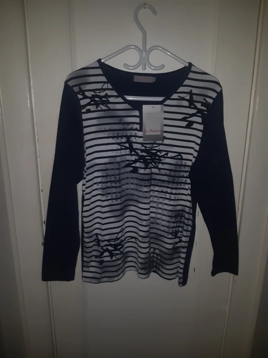 La Madona Long Sleeve Top - Size L
