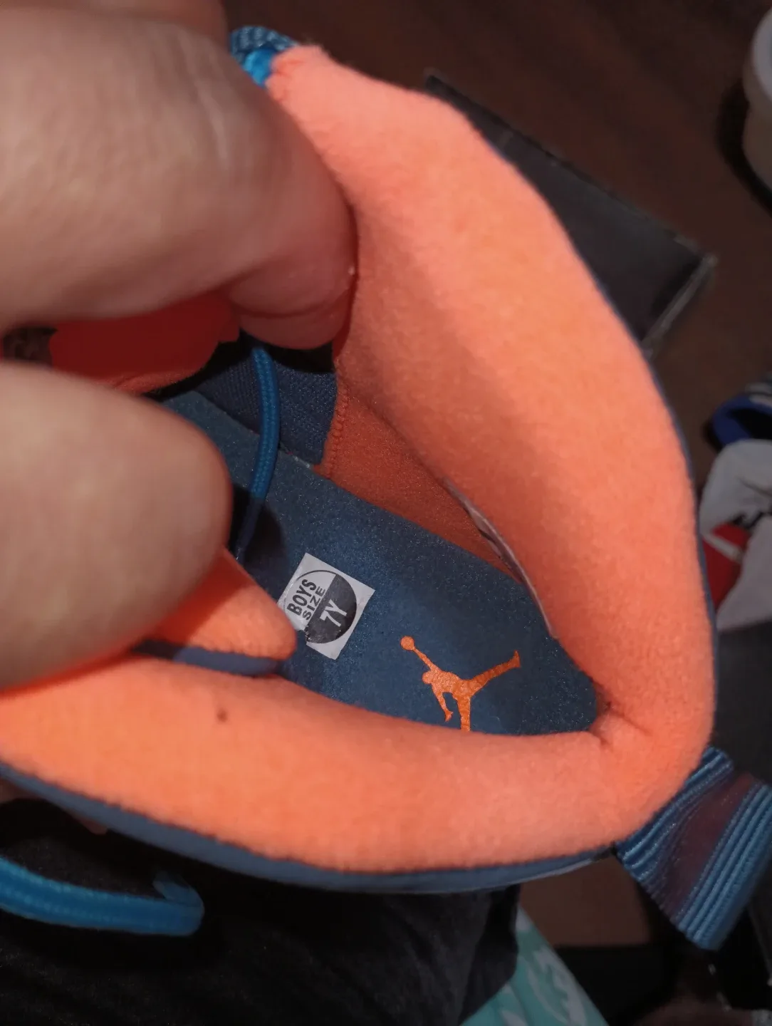 Air Jordan 10 Retro GS 'Maya Moore' 7Y image indicator(3)